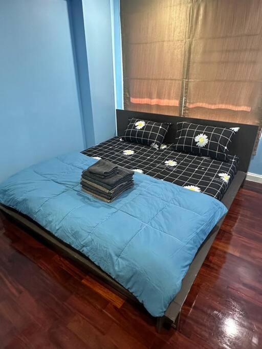 Delightful Condo In Central Location At Sukhumvit 49 Bangkok Bagian luar foto
